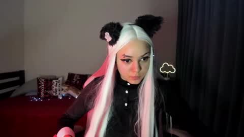 Erica online show from December 27, 5:05 pm