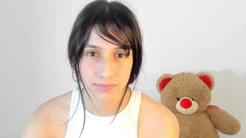 Snapshot of ericbana_ chatting on January 5, 5:20 am Dayanna online show from January 5, 5:20 am