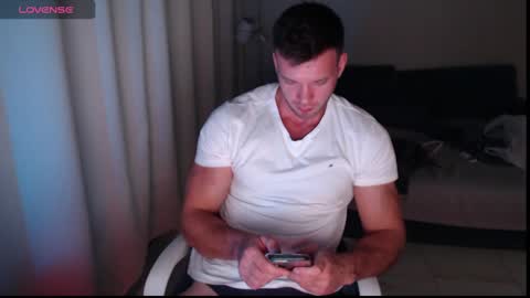 Nick online show from December 31, 8:12 pm