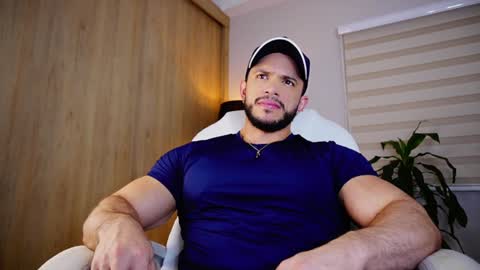 Erick Thompson online show from December 4, 9:57 pm