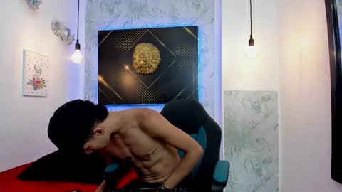   online show from February 7, 8:11 am