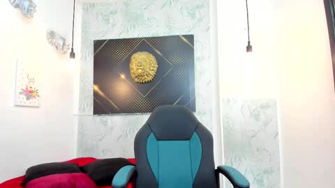   online show from February 23, 3:24 am