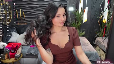 Snapshot of erika_soft chatting on February 4, 7:44 pm Erika online show from February 4, 7:44 pm