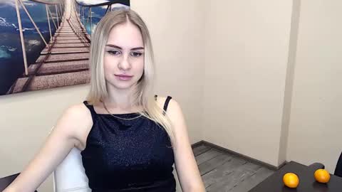 Erika online show from December 9, 12:51 pm