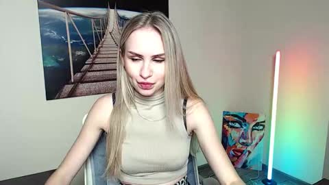 Erika online show from November 24, 12:49 pm