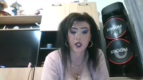 erikaguapa1989 online show from April 5, 12:41 am