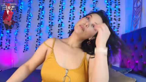 Snapshot of eris_velvet chatting on November 13, 4:00 am eris_velvet online show from November 13, 4:00 am