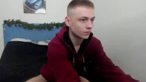 Snapshot of ermak_reborn chatting on March 10, 1:56 am Max online show from March 10, 1:56 am