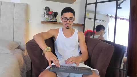 eros_becker_ online show from March 7, 7:00 pm