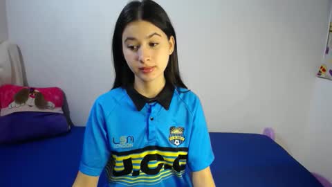 Snapshot of erosgirls_ chatting on November 29, 4:04 am erosgirls_ online show from November 29, 4:04 am