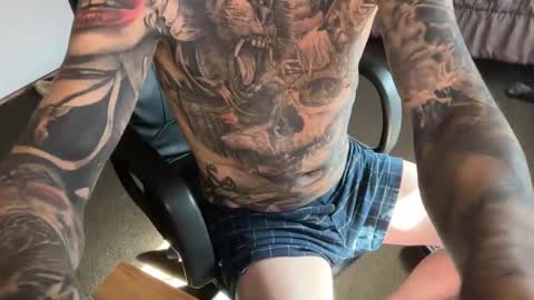 Snapshot of eroticcloseups chatting on November 2, 5:04 pm Erotic CloseUps online show from November 2, 5:04 pm