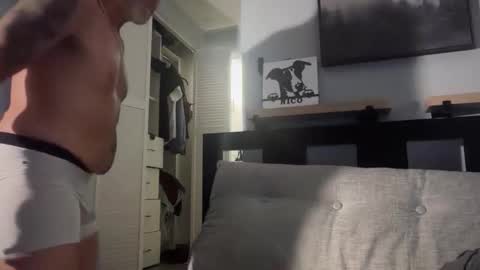 Snapshot of eroticextasy818 chatting on November 9, 8:23 am eroticextasy818 online show from November 9, 8:23 am