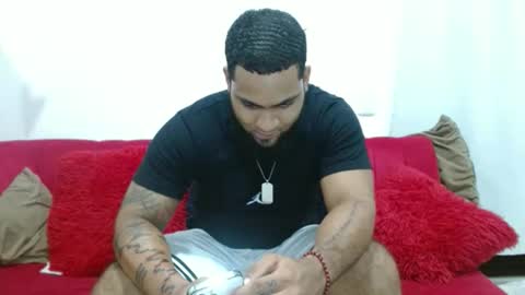 Snapshot of eroticoblack chatting on September 24, 12:47 am Eroticoblack online show from September 24, 12:47 am