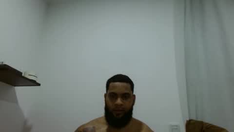 Snapshot of eroticoblack chatting on September 27, 4:17 am Eroticoblack online show from September 27, 4:17 am