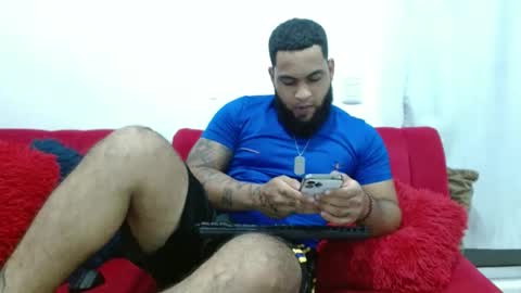 Snapshot of eroticoblack chatting on October 17, 2:37 am Eroticoblack online show from October 17, 2:37 am