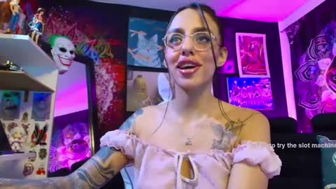 Snapshot of erotiicalexa chatting on February 19, 4:33 pm Alexa online show from February 19, 4:33 pm