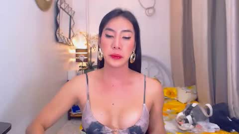 Ervana online show from February 17, 1:32 pm