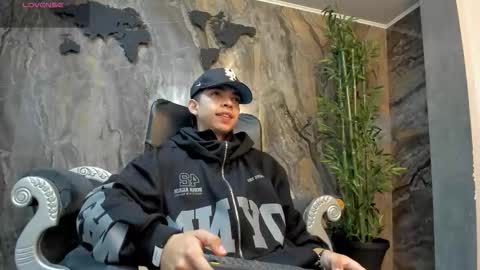 Eryon online show from September 12, 11:10 am