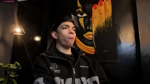 Eryon online show from November 13, 11:20 am