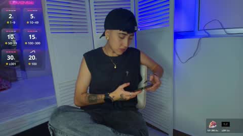 Snapshot of eryx_eriscor chatting on November 21, 2:16 pm Eryx online show from November 21, 2:16 pm