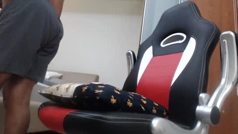 escorpion51 online show from February 10, 2:52 am