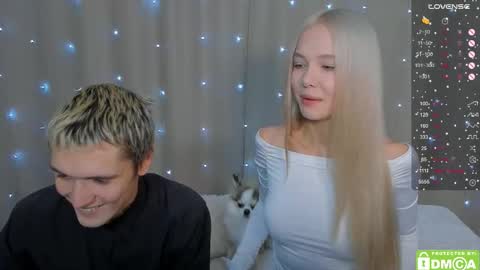 Snapshot of eshcka chatting on December 5, 2:14 pm Megan and Brad online show from December 5, 2:14 pm