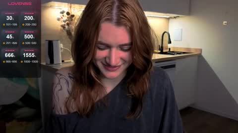 EshleGreen online show from March 8, 2:04 am