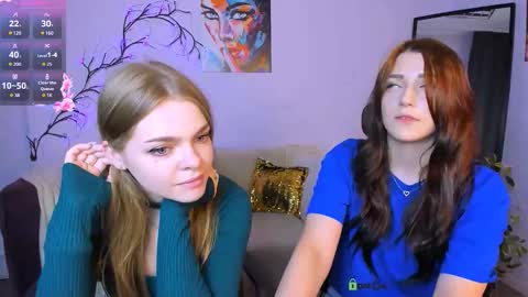 Snapshot of esma_shine chatting on September 9, 7:57 pm esma_shine online show from September 9, 7:57 pm