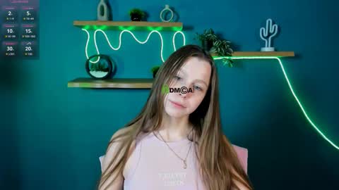 Snapshot of esme_moore_ chatting on November 23, 9:42 am esme_moore_ online show from November 23, 9:42 am