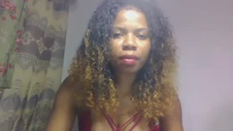esmeraldae online show from October 8, 8:39 pm