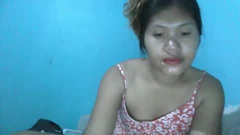 Snapshot of especialgirl_28 chatting on September 20, 3:35 pm especialgirl_28 online show from September 20, 3:35 pm