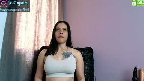 Snapshot of esperancita4570 chatting on April 24, 6:32 pm HOPE online show from April 24, 6:32 pm