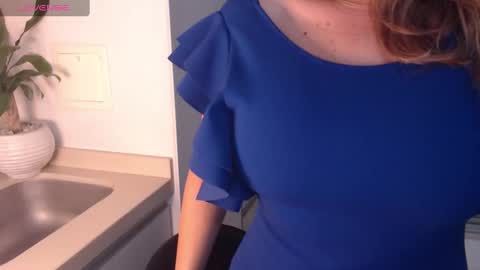 Snapshot of esperanza86_ chatting on January 2, 11:38 pm Juliana online show from January 2, 11:38 pm