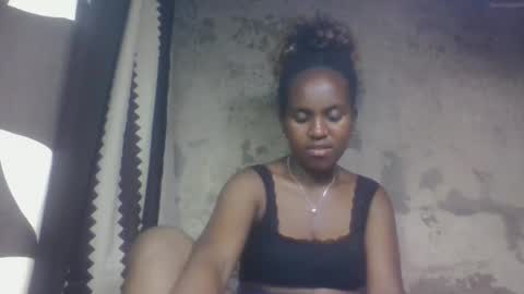 Snapshot of estanie chatting on September 30, 9:09 pm estanie online show from September 30, 9:09 pm