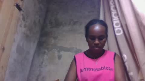 Snapshot of estanie chatting on October 8, 7:00 pm estanie online show from October 8, 7:00 pm