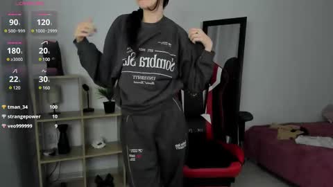 esteria online show from December 6, 6:15 am