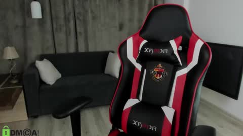 esteria online show from December 20, 10:54 pm