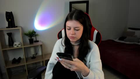 esteria online show from January 17, 5:42 am