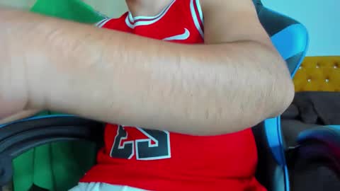 Esteban Gomez online show from March 29, 6:46 am