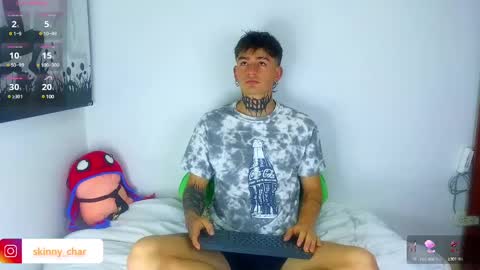 Esteban independent model online show from January 24, 10:32 am