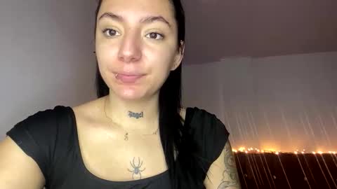 estefa1 online show from March 3, 6:25 pm