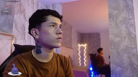 estefan_tay online show from February 13, 7:21 pm