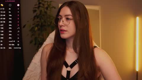 Ester online show from November 24, 1:27 am