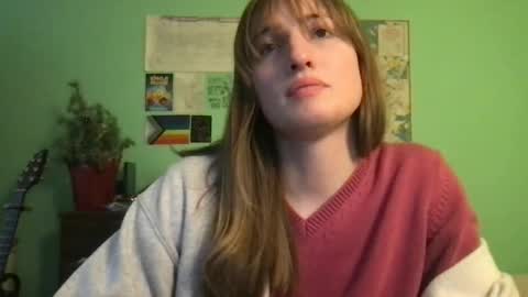 Snapshot of esthergreyplus chatting on February 3, 10:11 pm Esther Grey online show from February 3, 10:11 pm