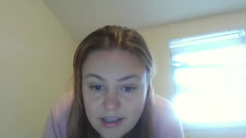 Esther online show from November 10, 7:57 pm