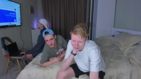 LOUIS online show from February 3, 4:21 am