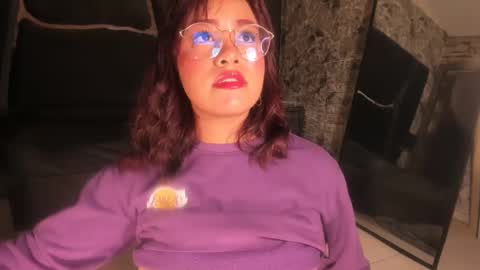 Snapshot of estrella05_ chatting on February 22, 8:50 am estrella05_ online show from February 22, 8:50 am