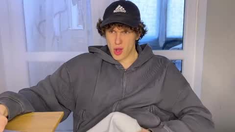 Alex online show from April 24, 10:50 am