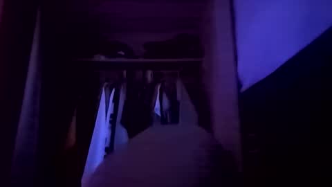 Snapshot of et528007 chatting on October 3, 4:53 am et528007 online show from October 3, 4:53 am