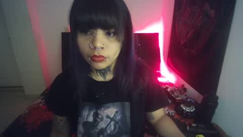 Snapshot of eta_carinae6 chatting on December 30, 12:32 am eta_carinae6 online show from December 30, 12:32 am